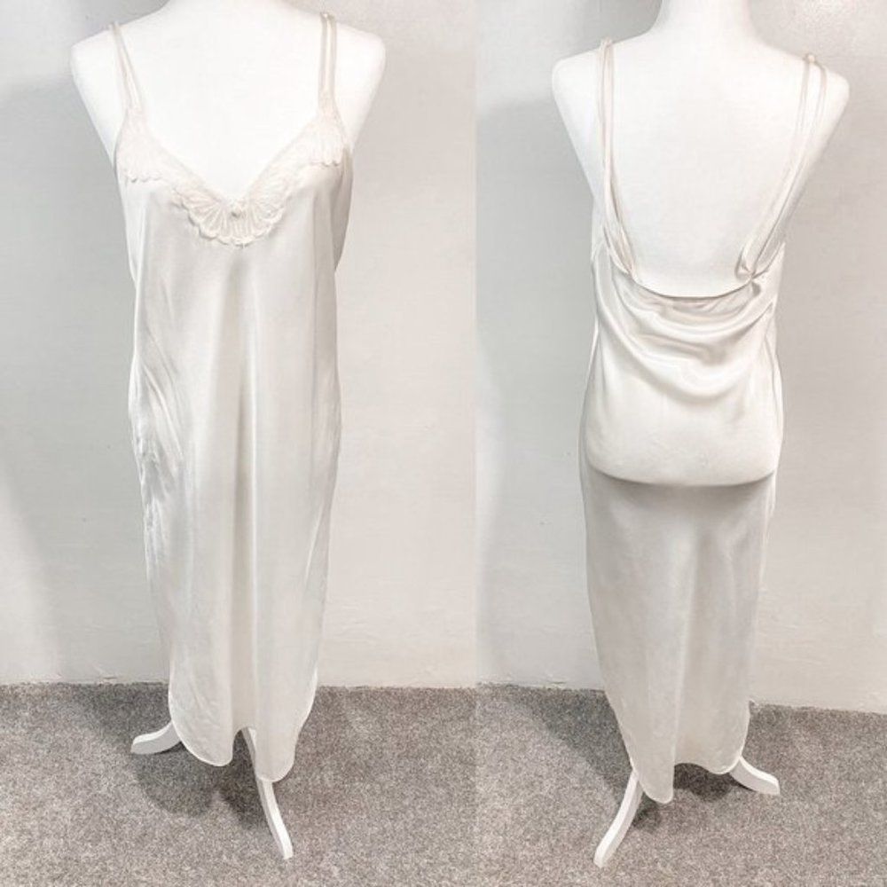 CINEMA ETOILE Women's Cream Vintage Lace Midi Slip Dress. Size small.